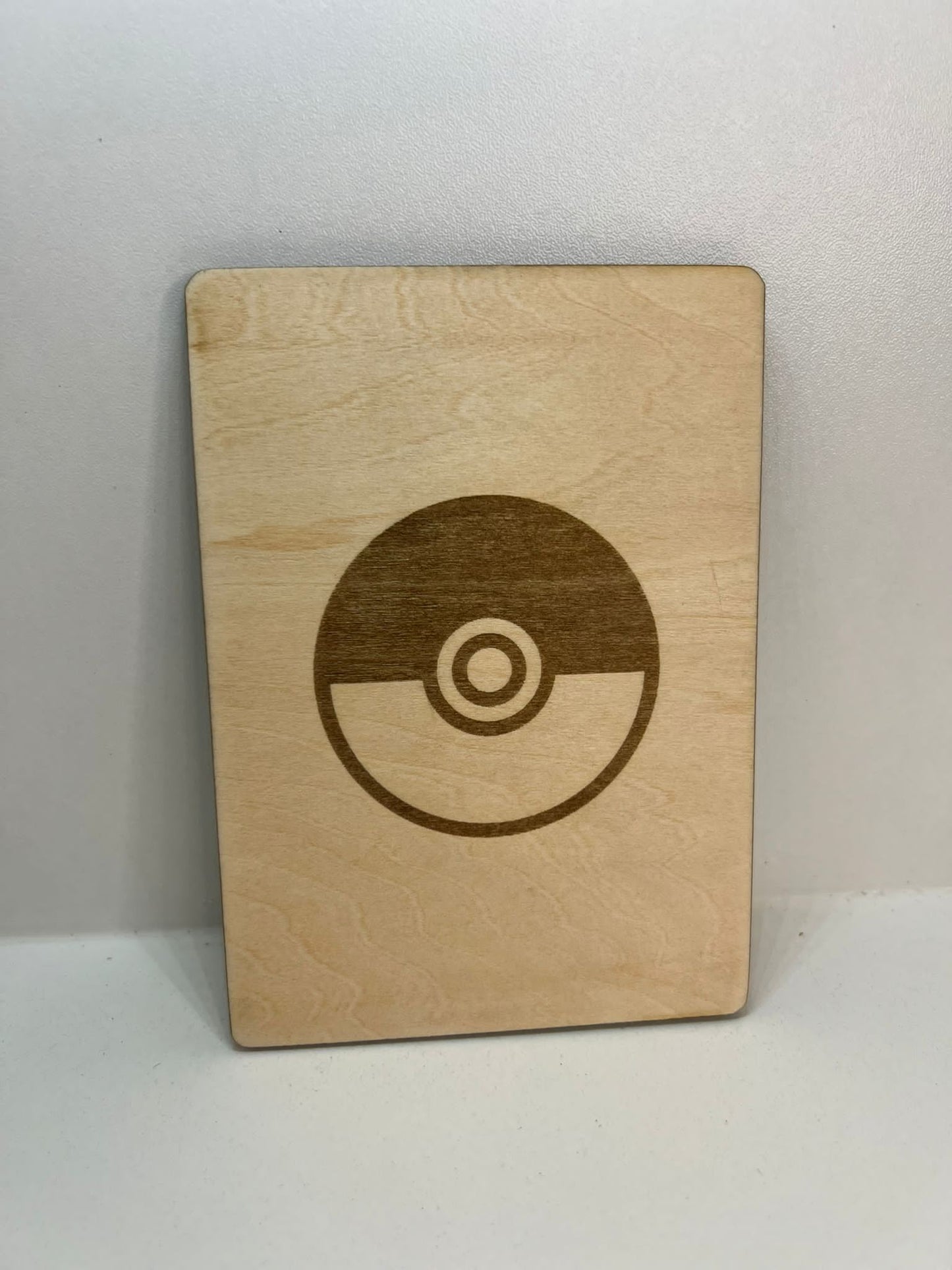 Carte en bois - Pokémon - Dracaufeu