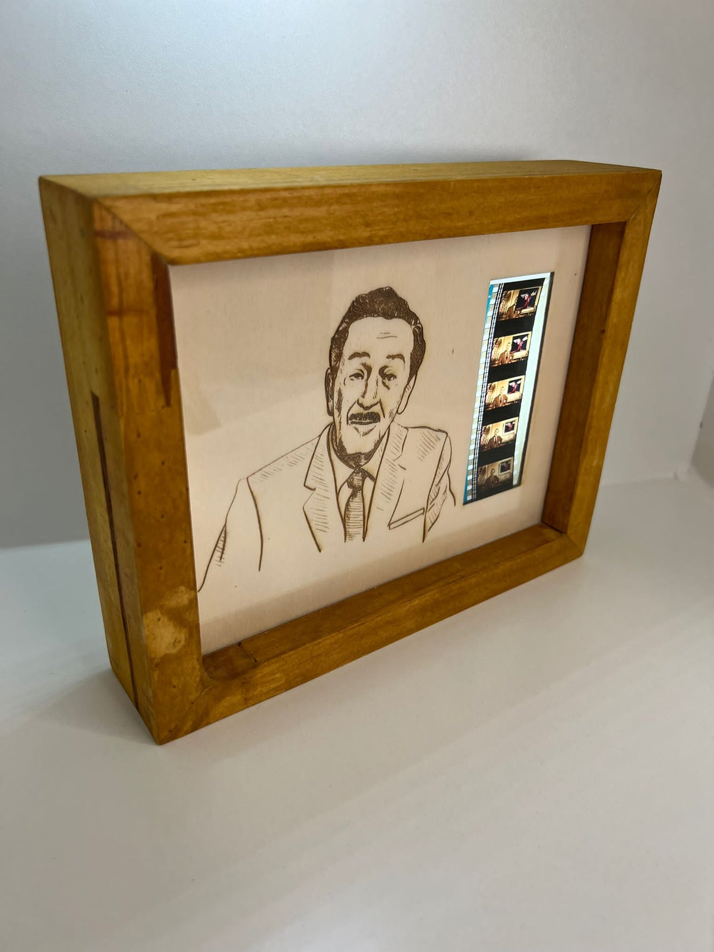 Cadre pellicule de film - Disney - Walt Disney lageekeriedeju