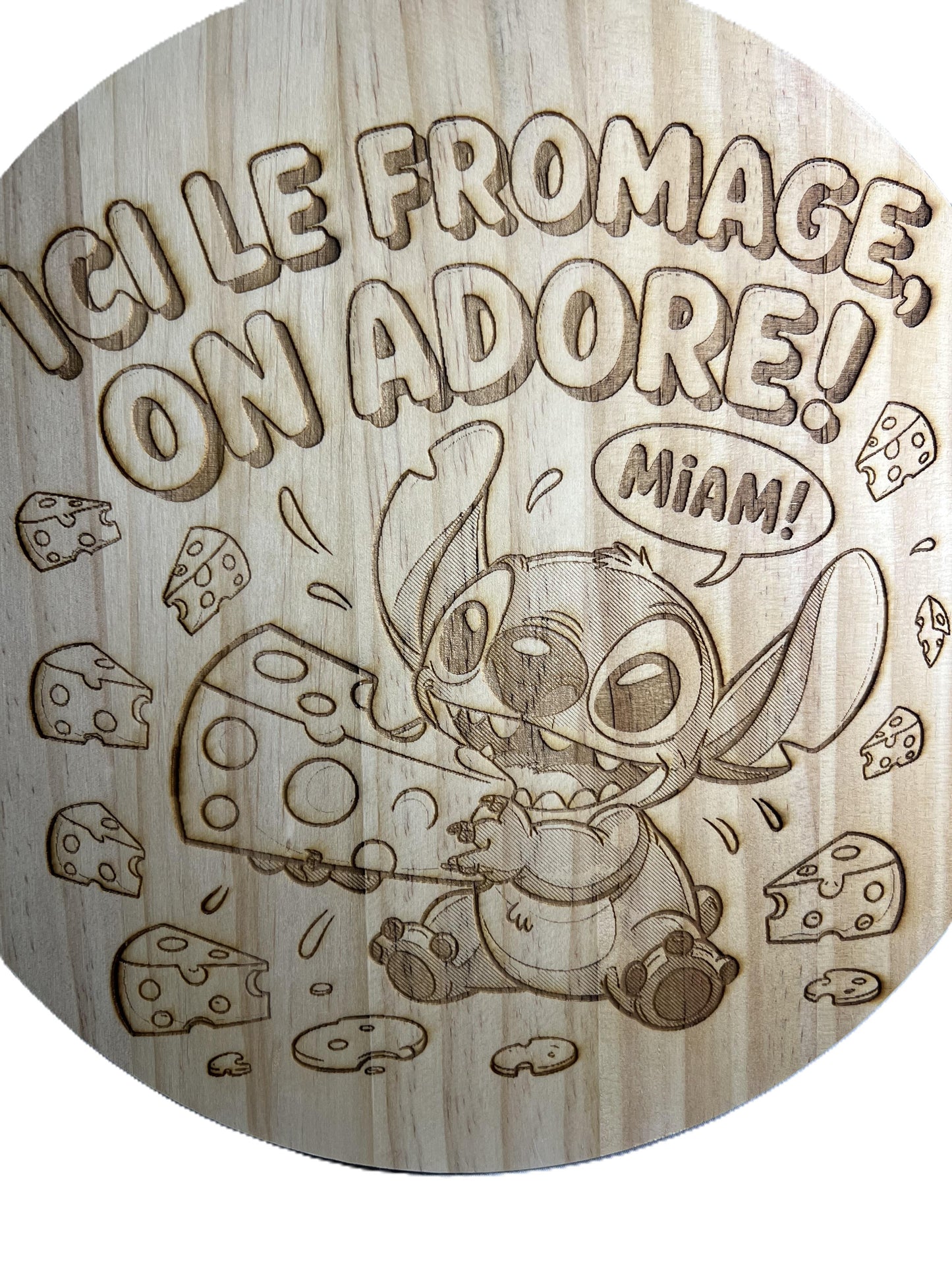 Planche à découper - Thème Stitch lageekeriedeju