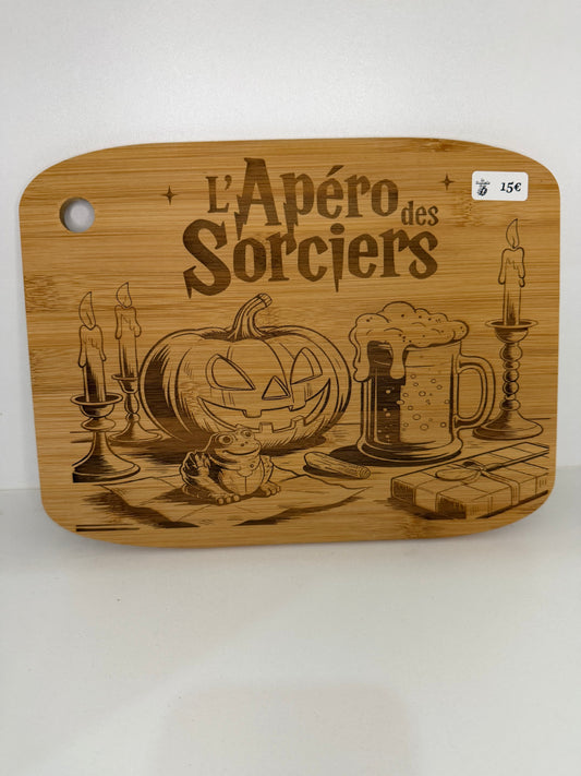 Planche à découper - Thème Sorcier lageekeriedeju